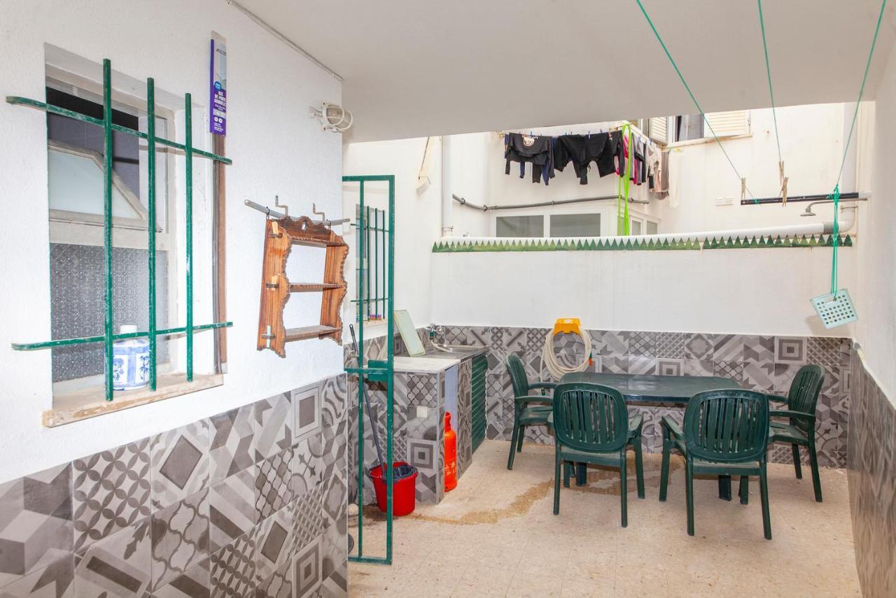 B18 - Village Street Apartment Lagos Ngoại thất bức ảnh